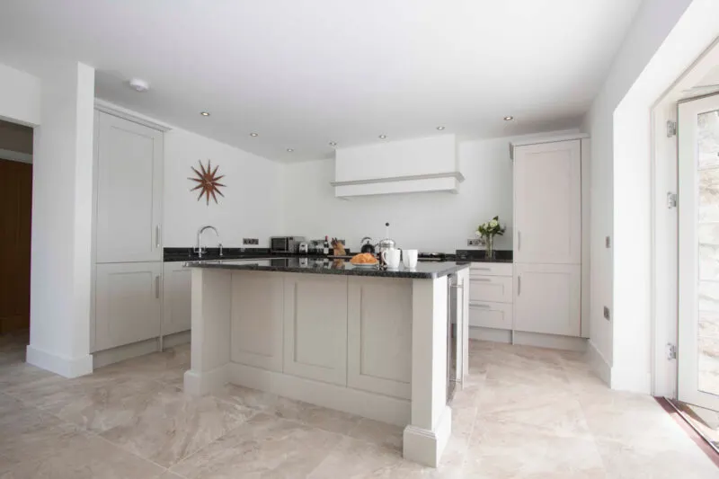 Saunton Painted Oak — Oak