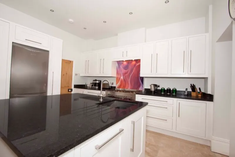Portchester Inframe Primed MDF (Classic Frame) — Hand Painted White