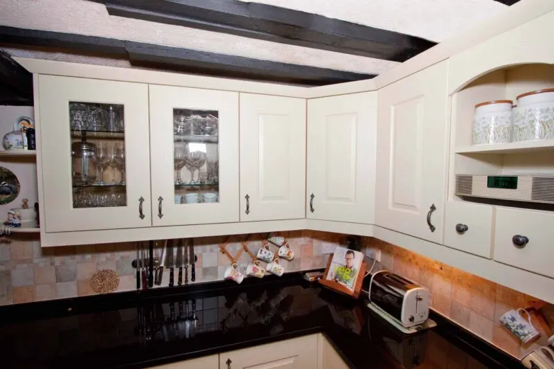 Hartland Painted Ash — Oak